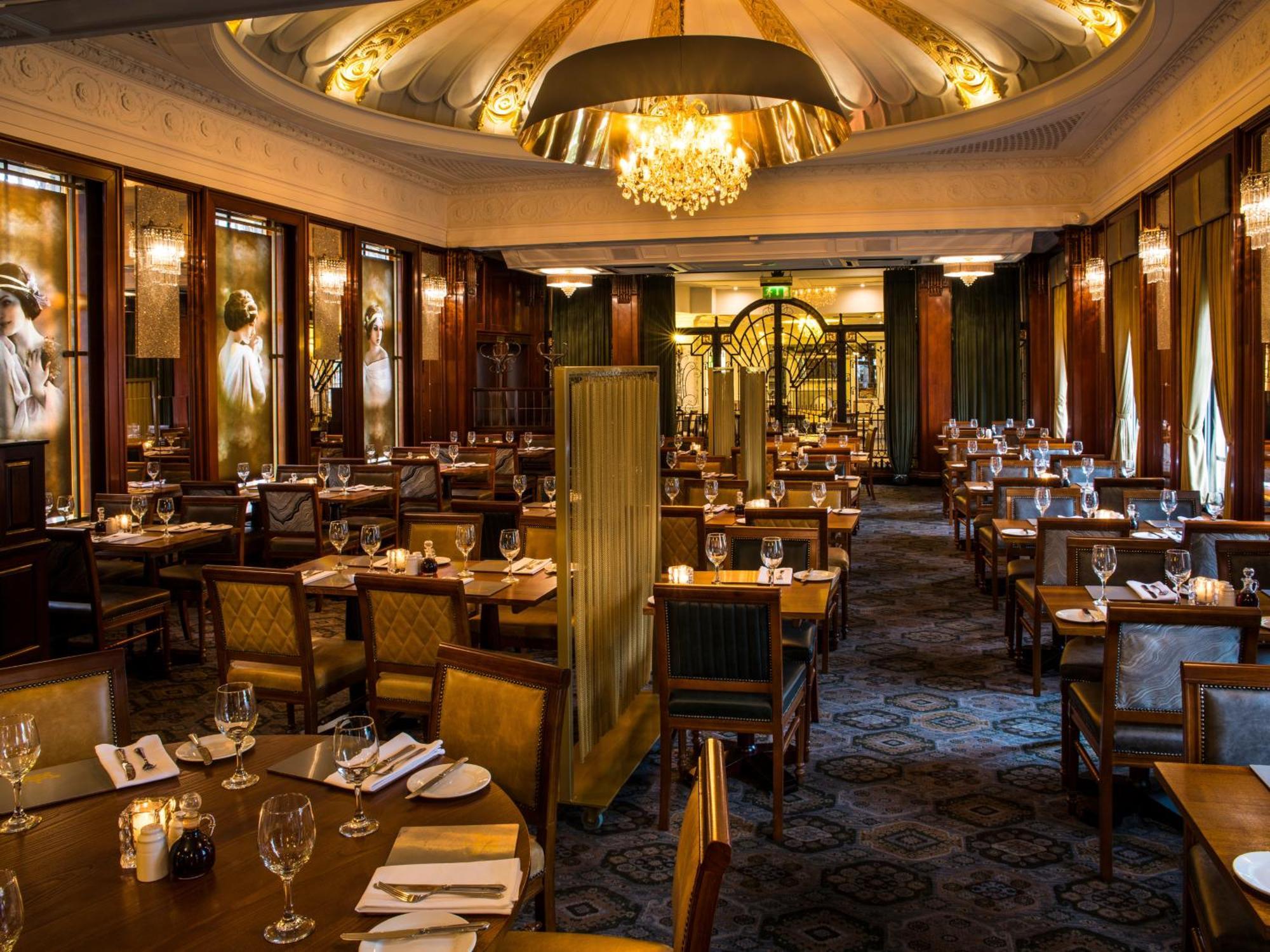 The Royal Toby Hotel Rochdale Zewnętrze zdjęcie