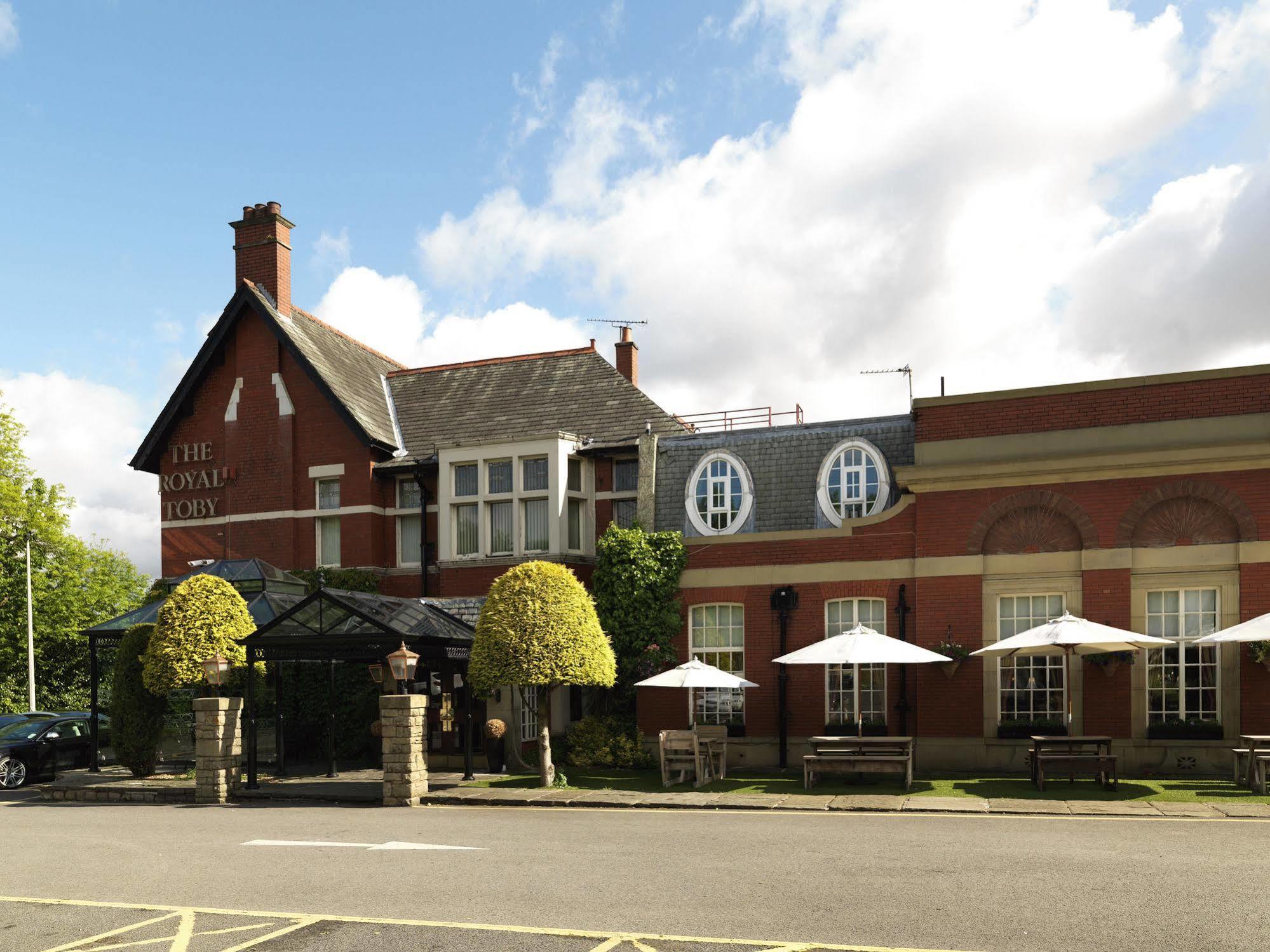 The Royal Toby Hotel Rochdale Zewnętrze zdjęcie